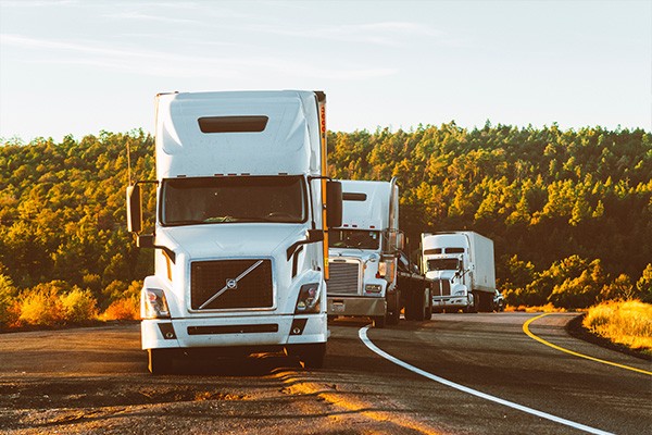 local and long distance moving truck